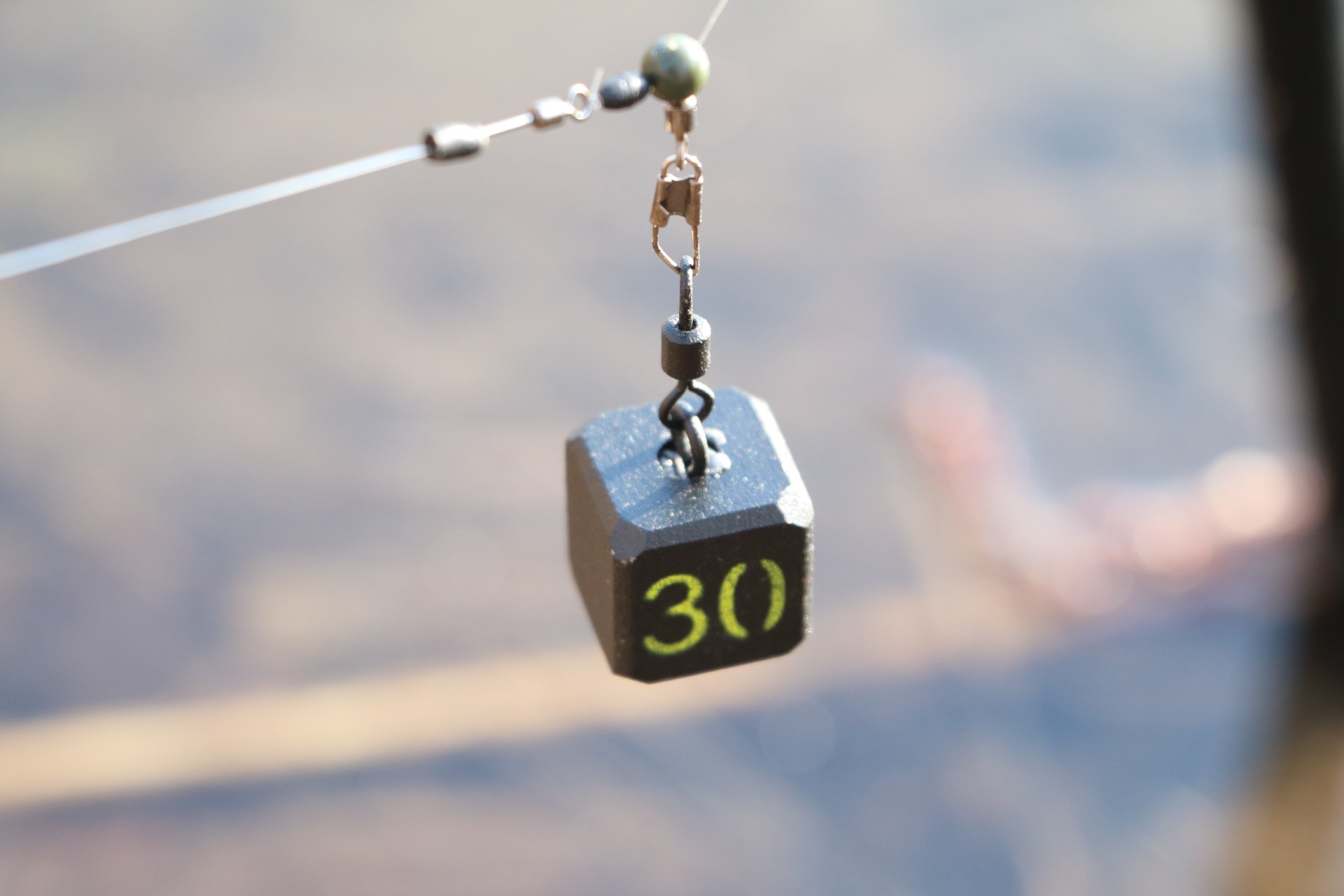 PRK Bomb Feeder horgász ólom helyettesítő masszív akasztófüllel